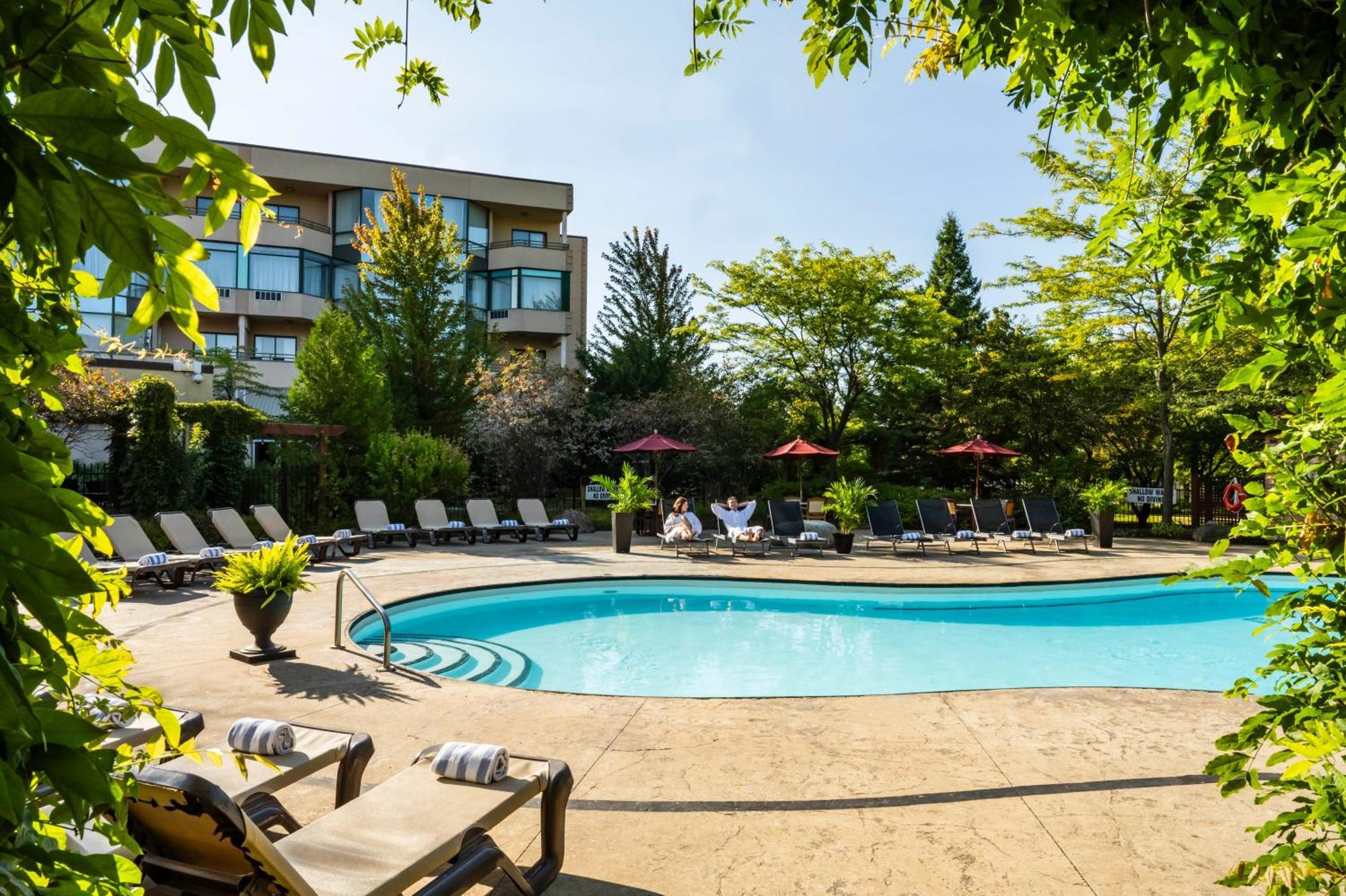 Hotel Georgian Bay Trademark Collection By Wyndham 3*